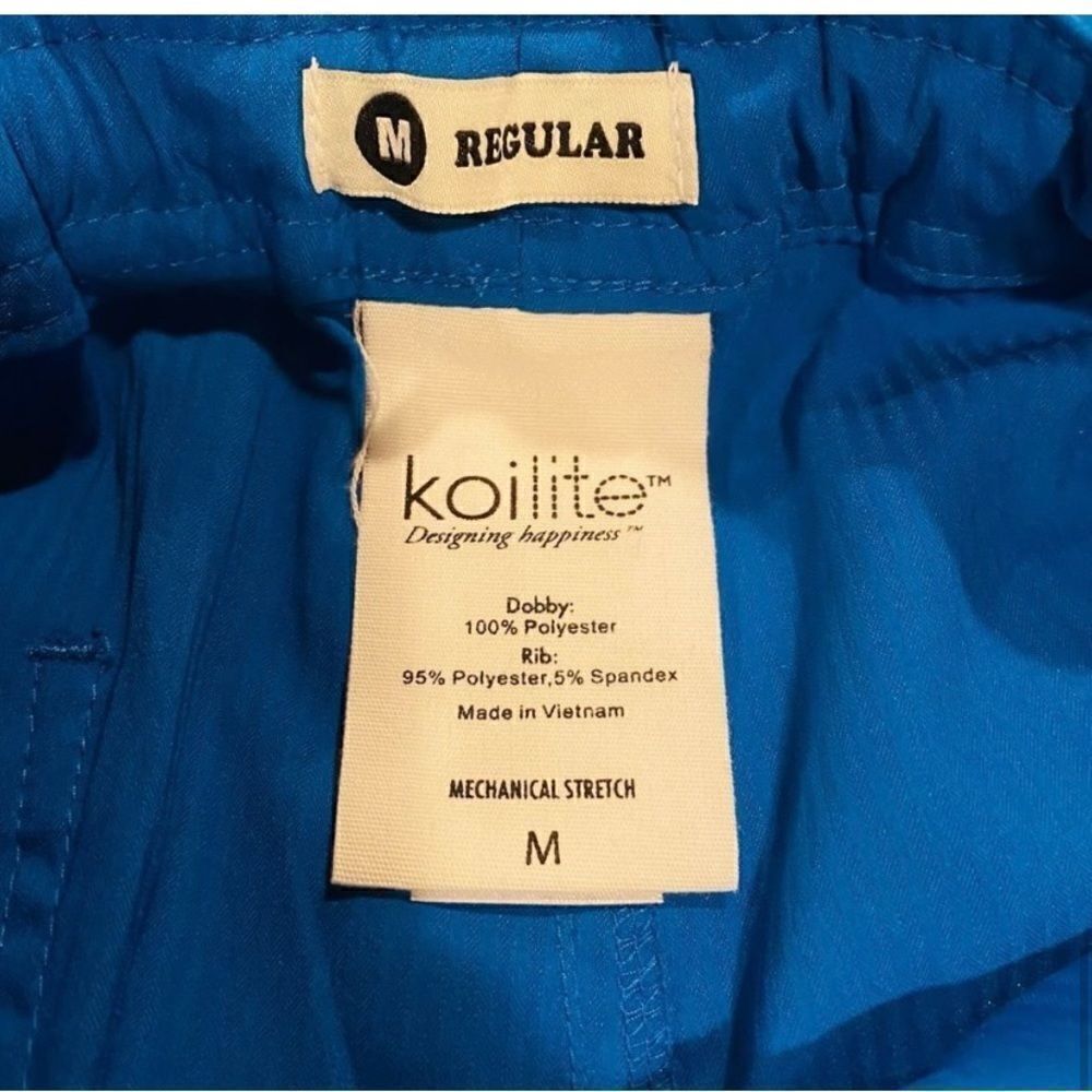 Koi Lite Dobby Scrub Set - Picture 7 of 13